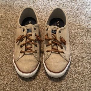 Sperry Women’s Seacoast Canvas Sneakers